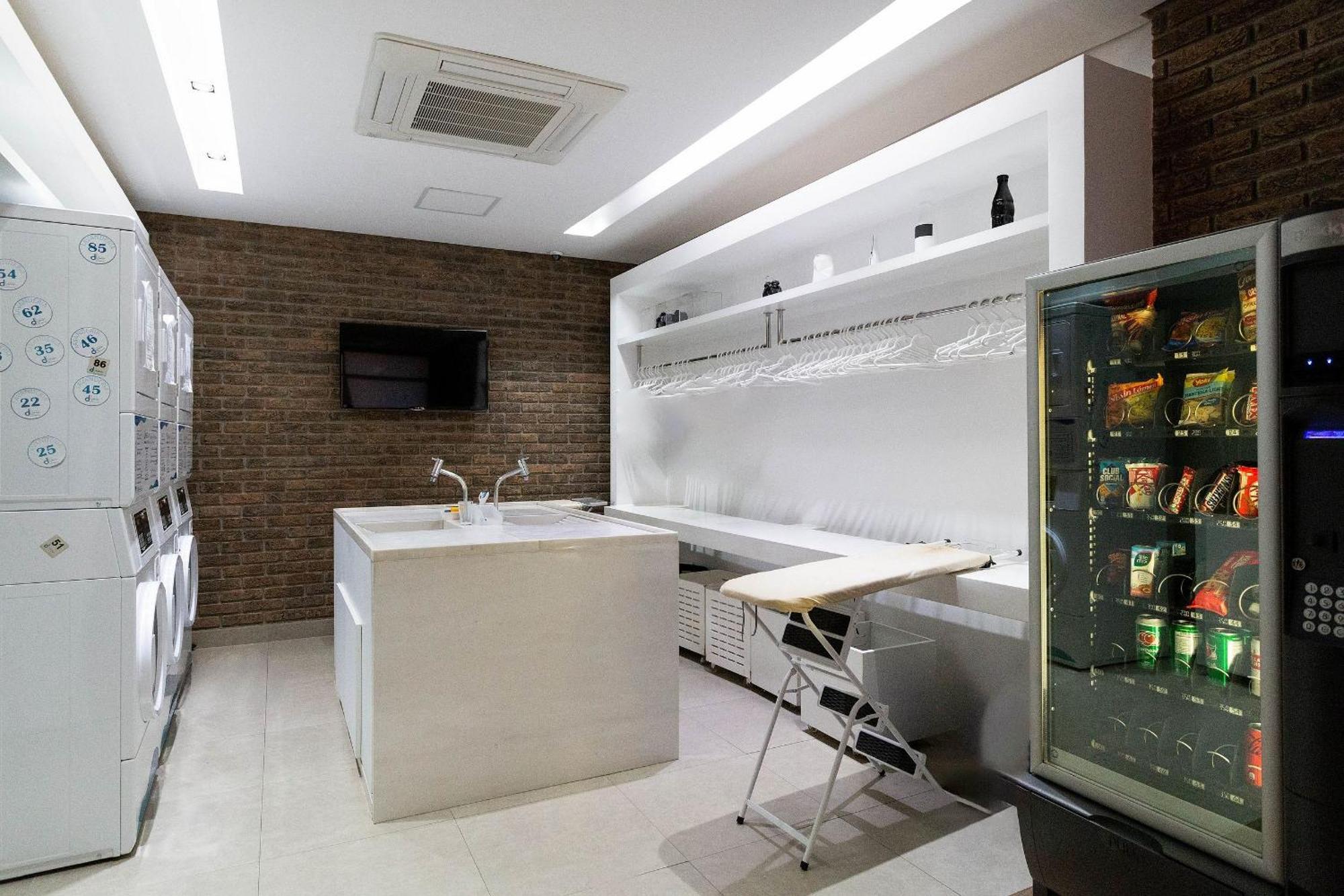Condominio Na Vila Madalena Com Lazer E Garagem San Paolo Esterno foto